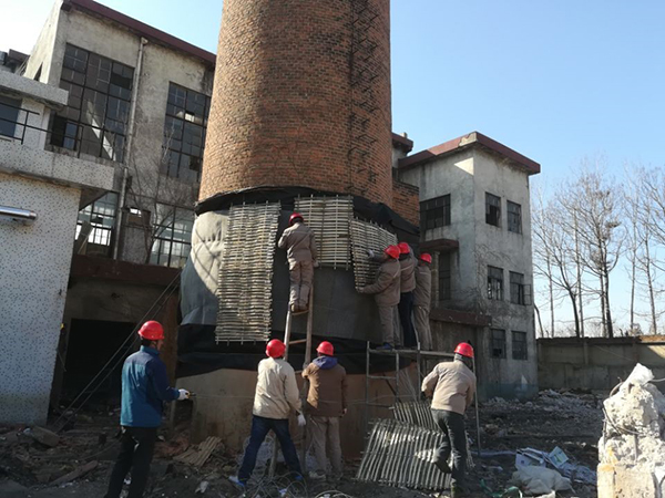 青岛啤酒（连云港）有限公司烟囱爆破拆除